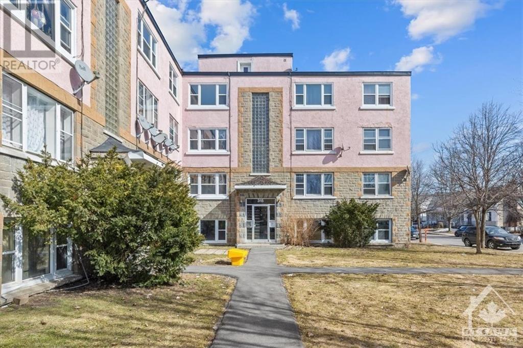 311 BLAKE BOULEVARD UNIT#1, Ottawa, Ontario