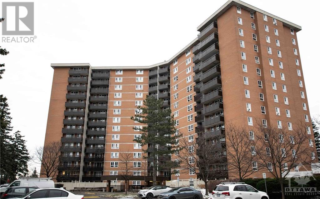 2020 JASMINE CRESCENT UNIT#704, Gloucester, Ontario