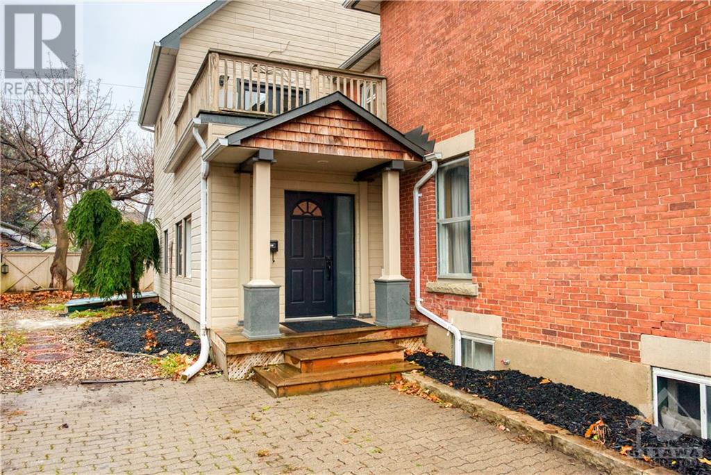 272-Unit 1 ROYAL AVENUE, Ottawa, Ontario