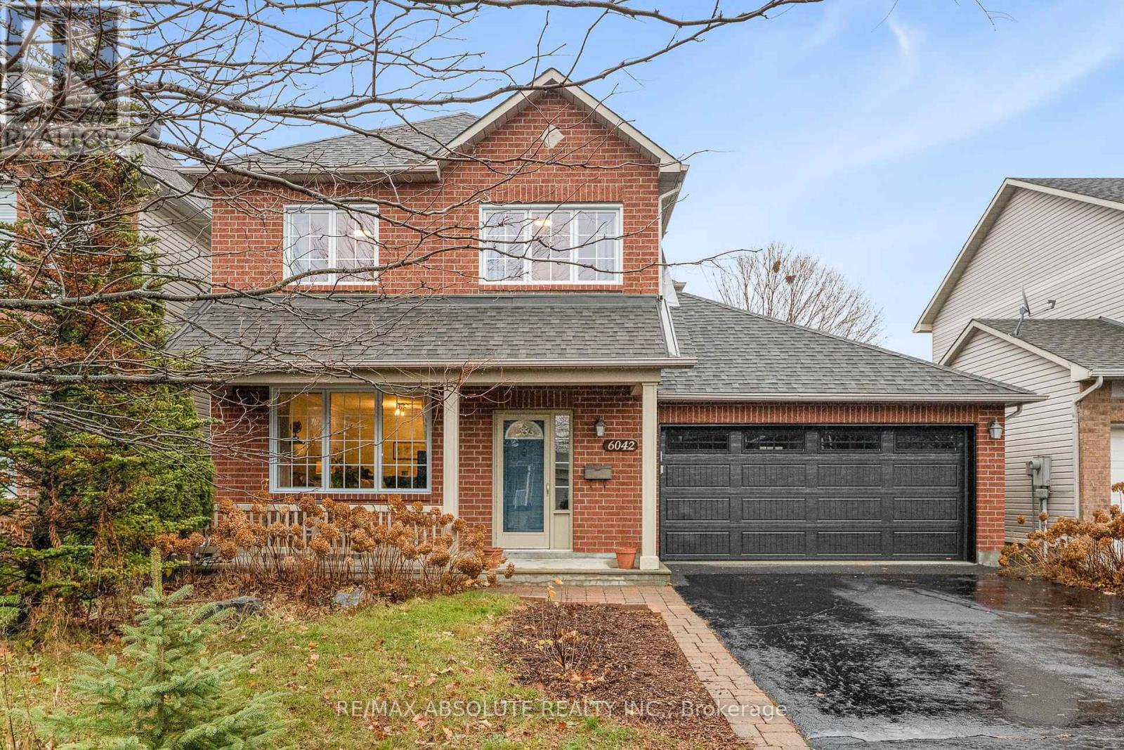 6042 LONGLEAF DRIVE, Ottawa, Ontario