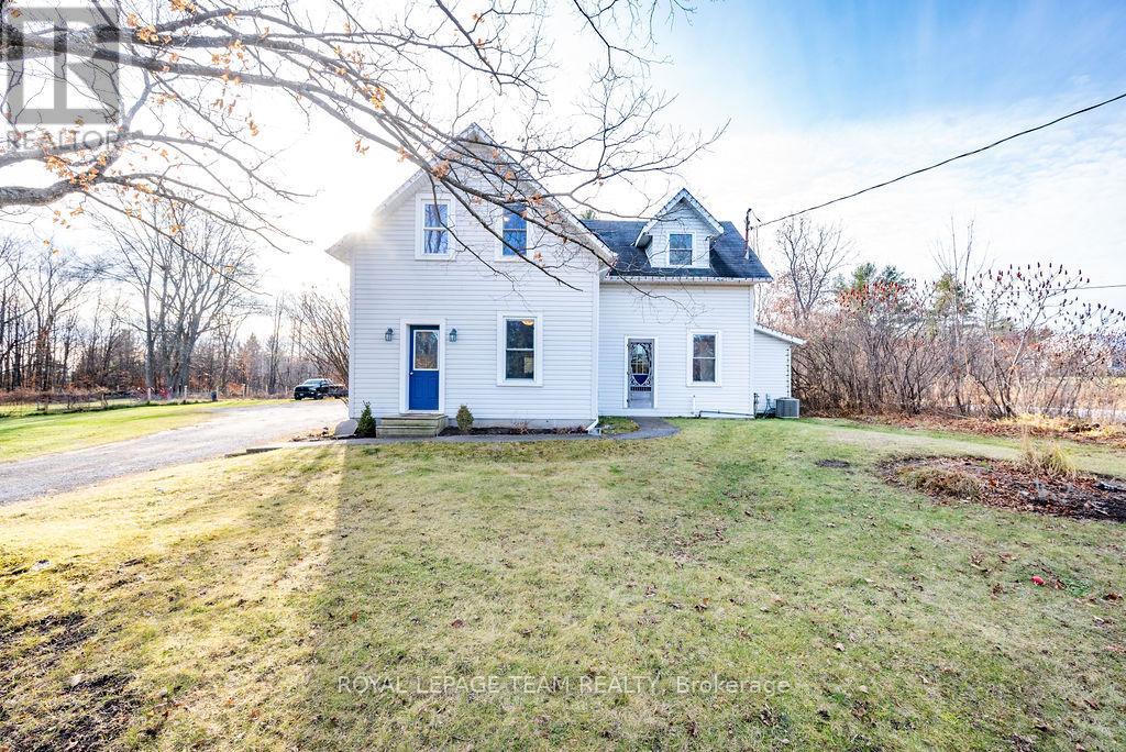 715 RIVER ROAD, McNab/Braeside, Ontario