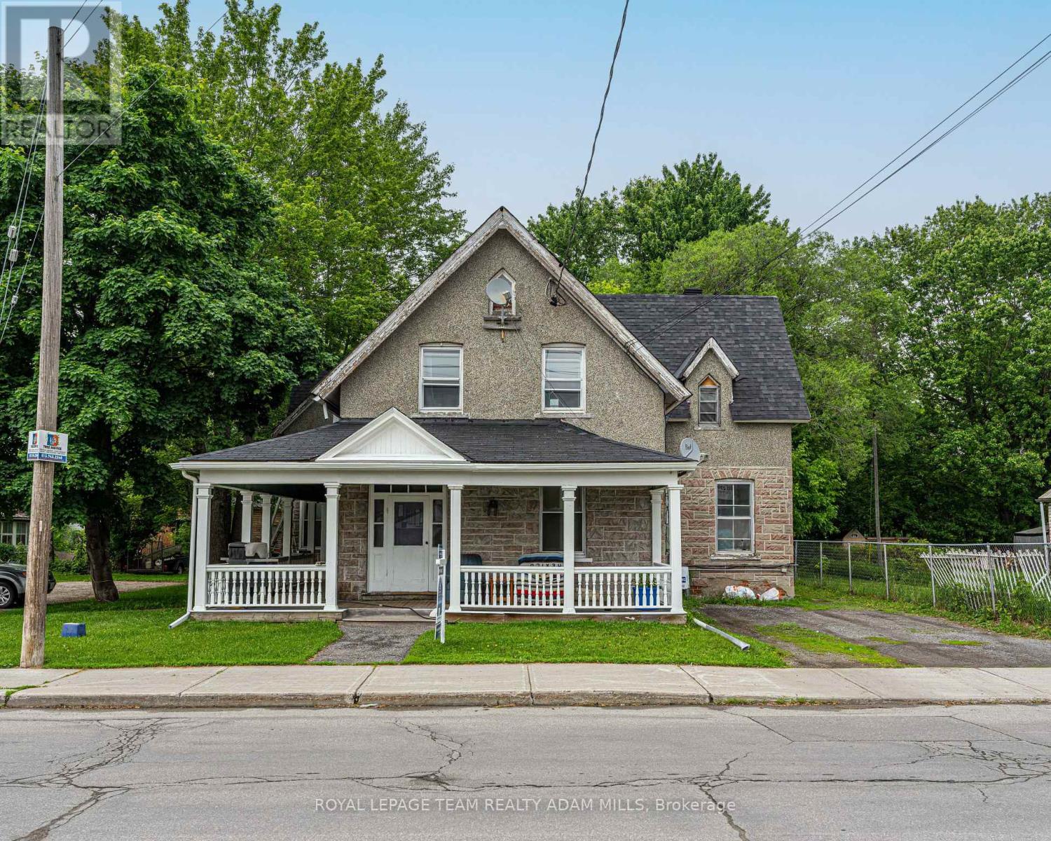 6613 FOURTH LINE ROAD, Ottawa, Ontario