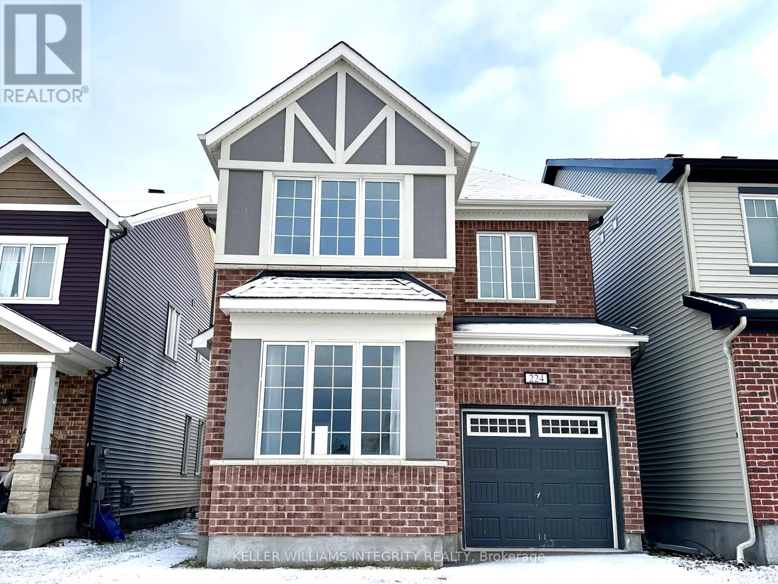 224 CRANESBILL ROAD, Ottawa, Ontario