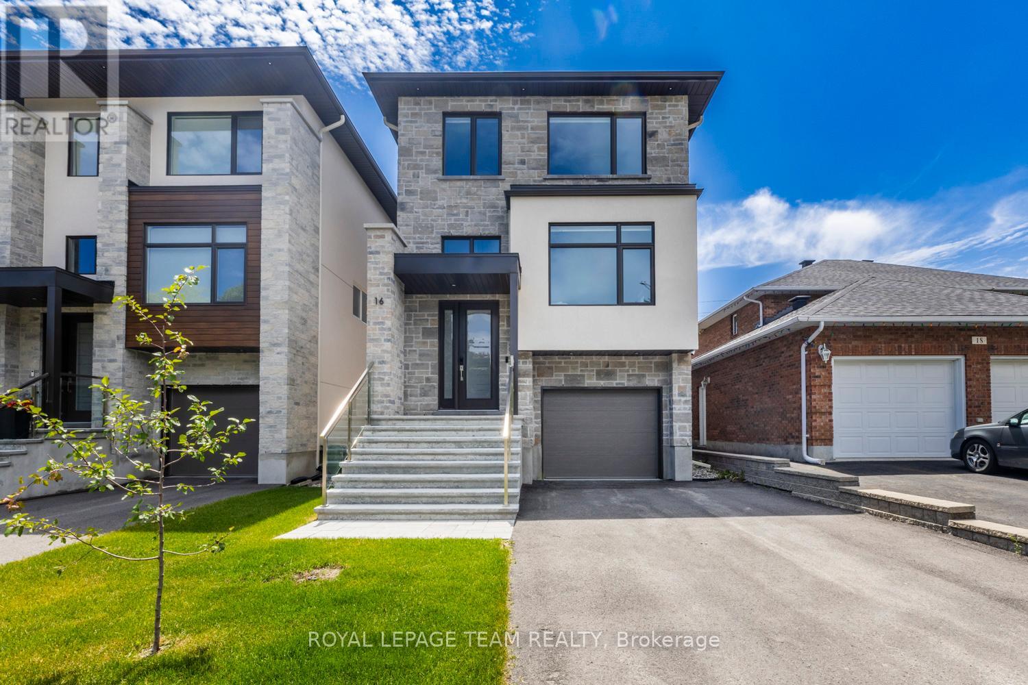 16 MELVILLE DRIVE, Ottawa, Ontario