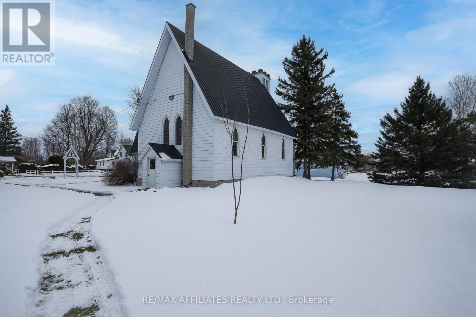 1900 DEVINE ROAD, Ottawa, Ontario