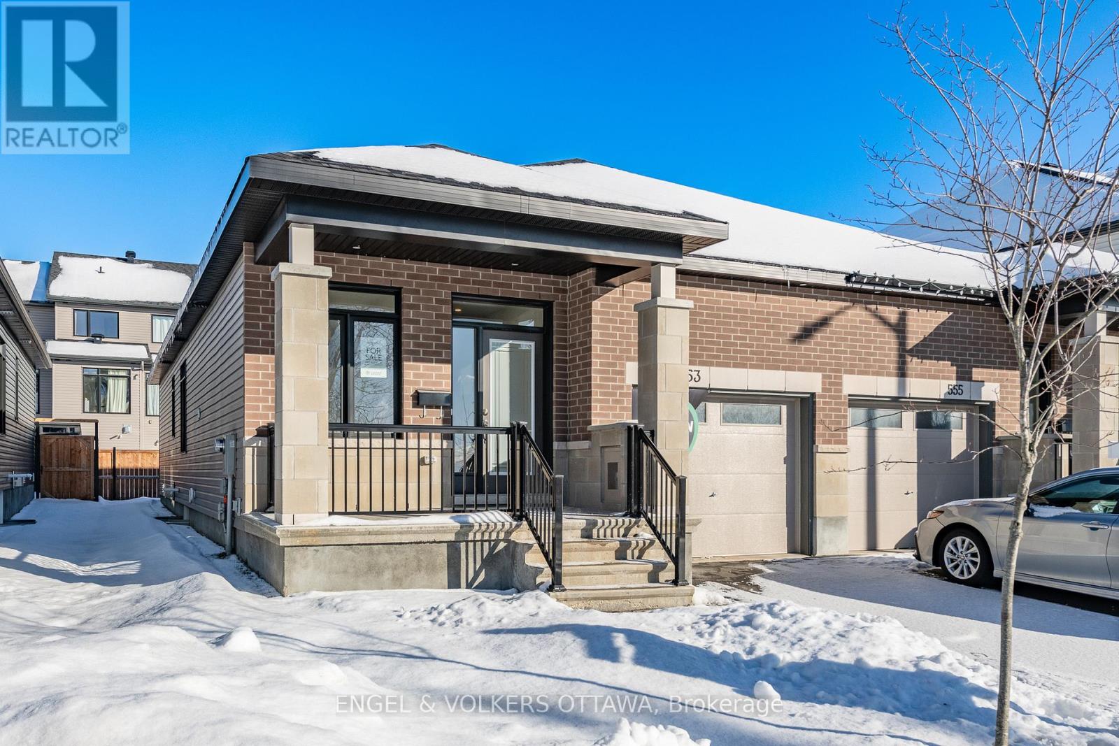 553 KNOTRIDGE STREET, Ottawa, Ontario