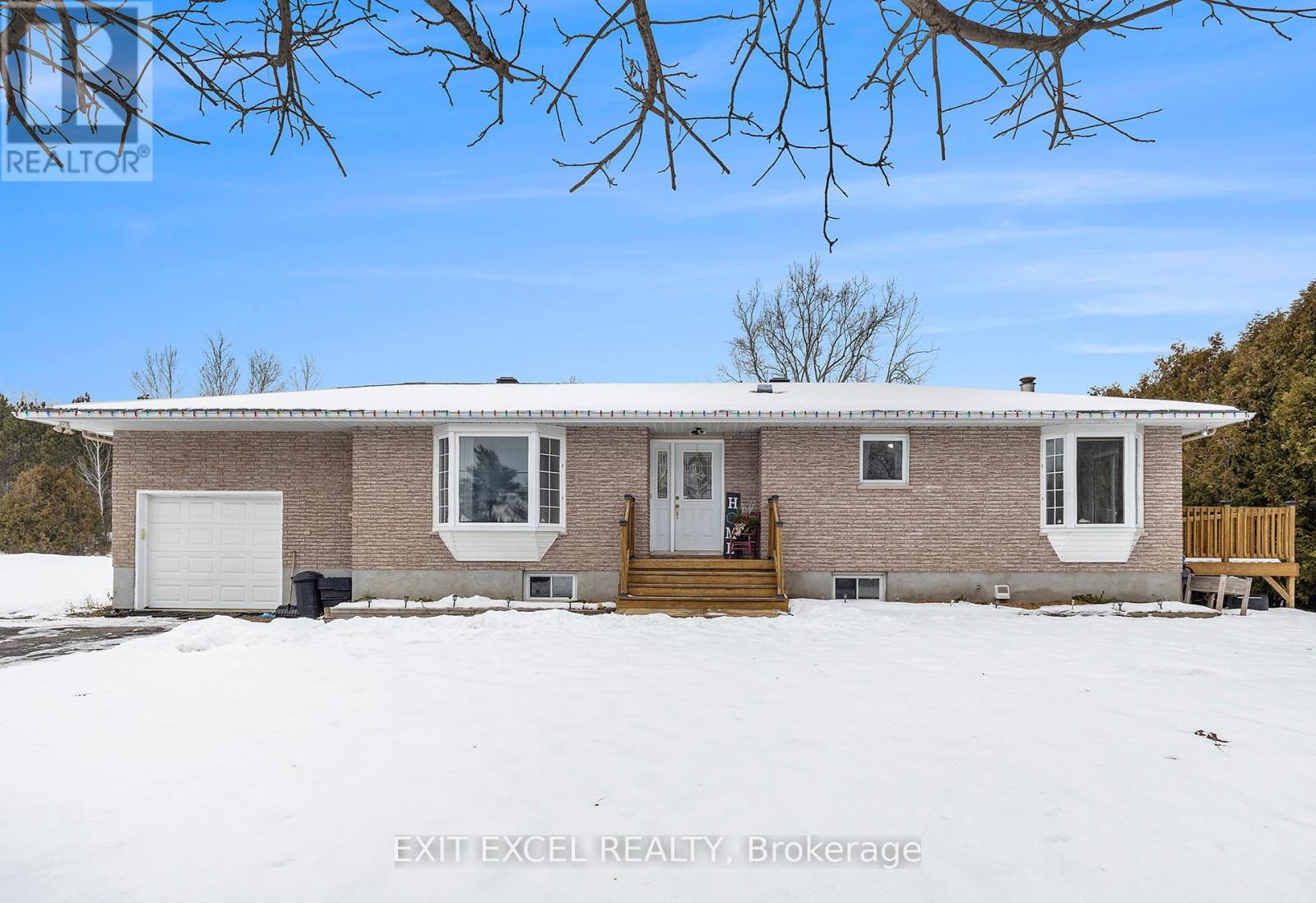 351 RUSSELL ROAD, Clarence-Rockland, Ontario