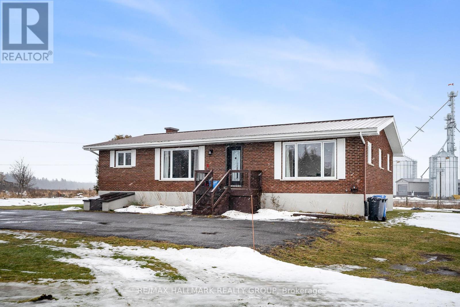 2631 COUNTY ROAD 17 ROAD E, Champlain, Ontario