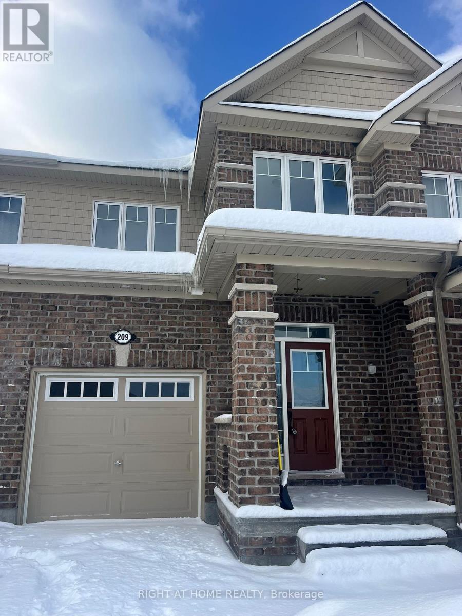 209 HARTSMERE DRIVE, Ottawa, Ontario