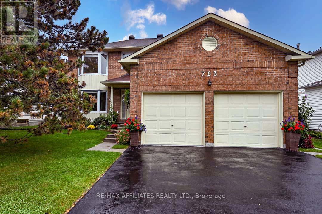 763 MONTCREST DRIVE, Ottawa, Ontario