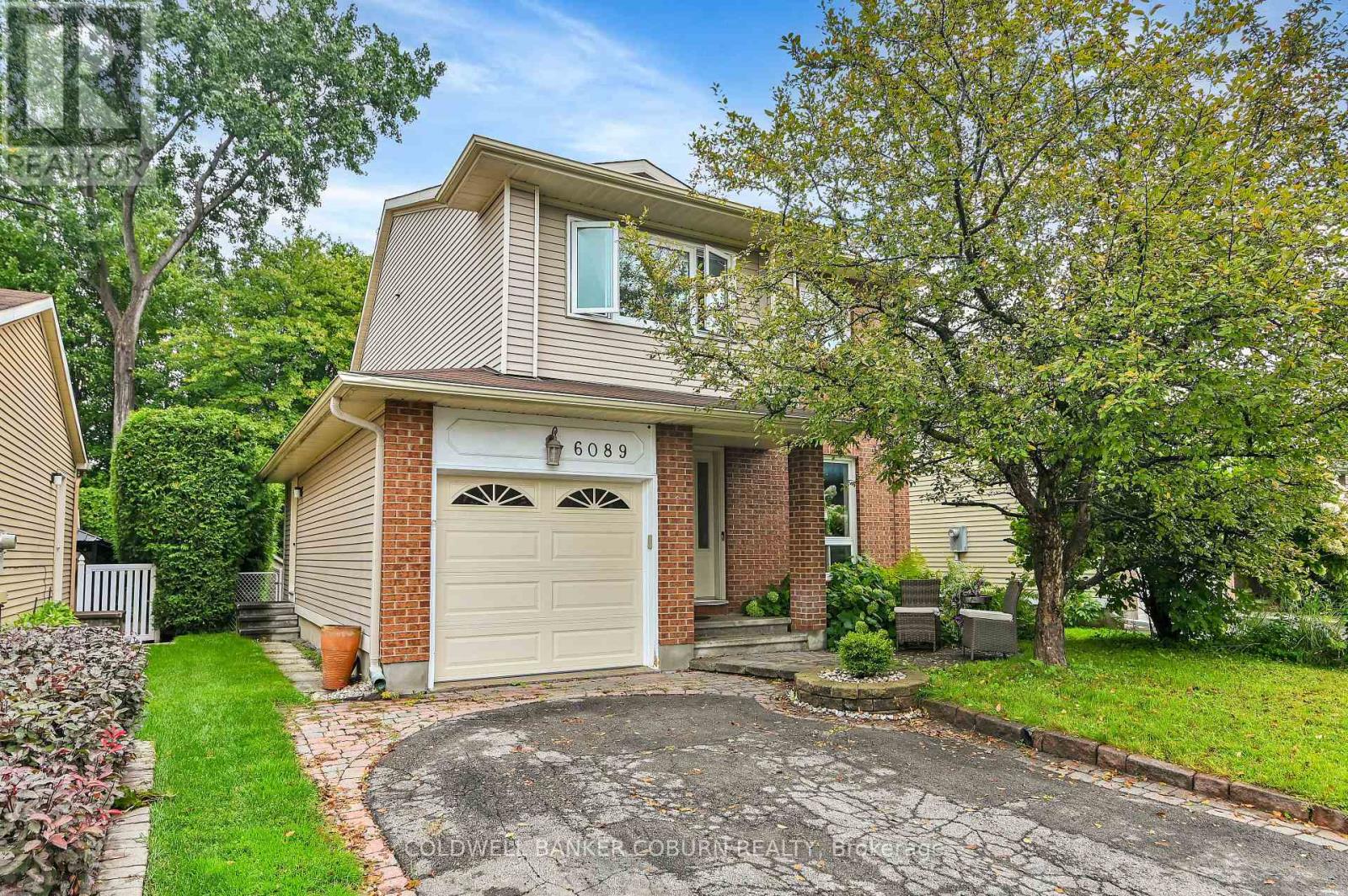 6089 DES TREFLIERES GARDENS, Ottawa, Ontario