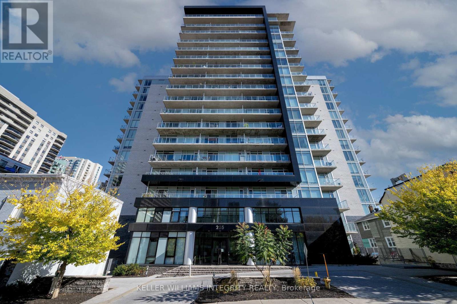 908 - 255 BAY STREET, Ottawa, Ontario