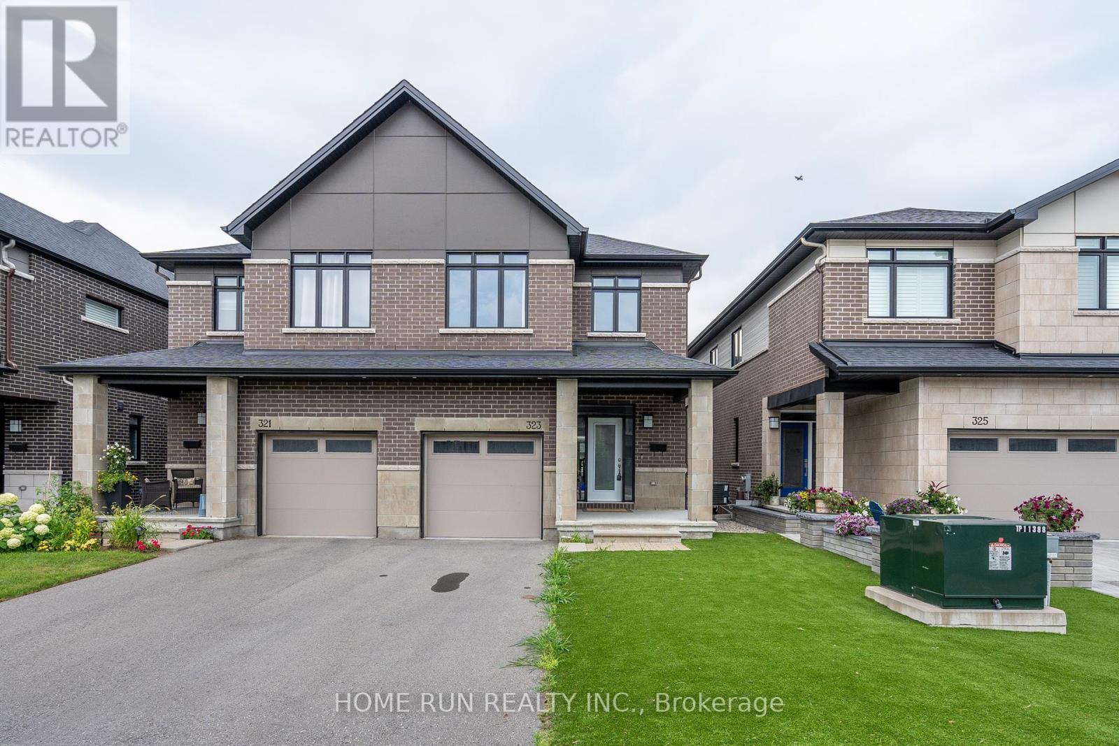 323 LYSANDER PLACE, Ottawa, Ontario