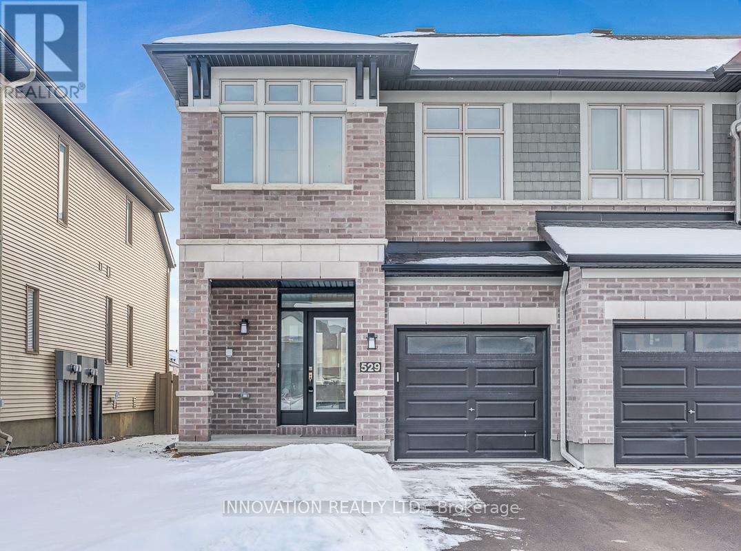 529 BORBRIDGE AVENUE, Ottawa, Ontario