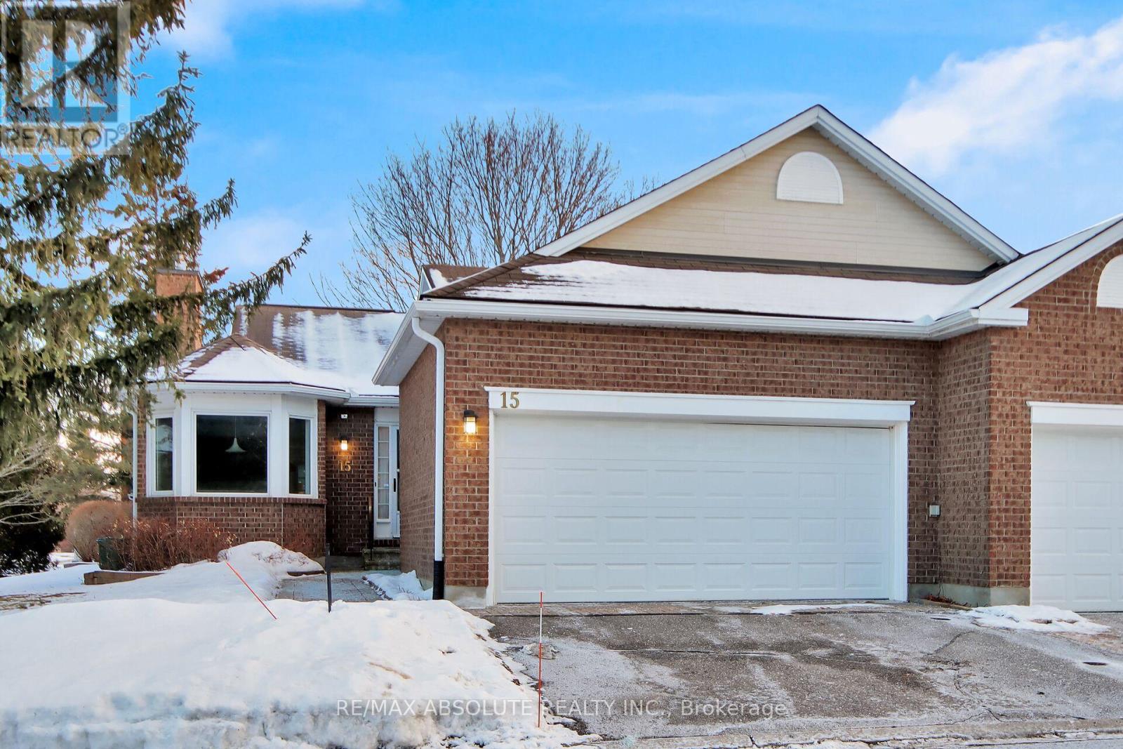 15 PINE NEEDLES COURT, Ottawa, Ontario