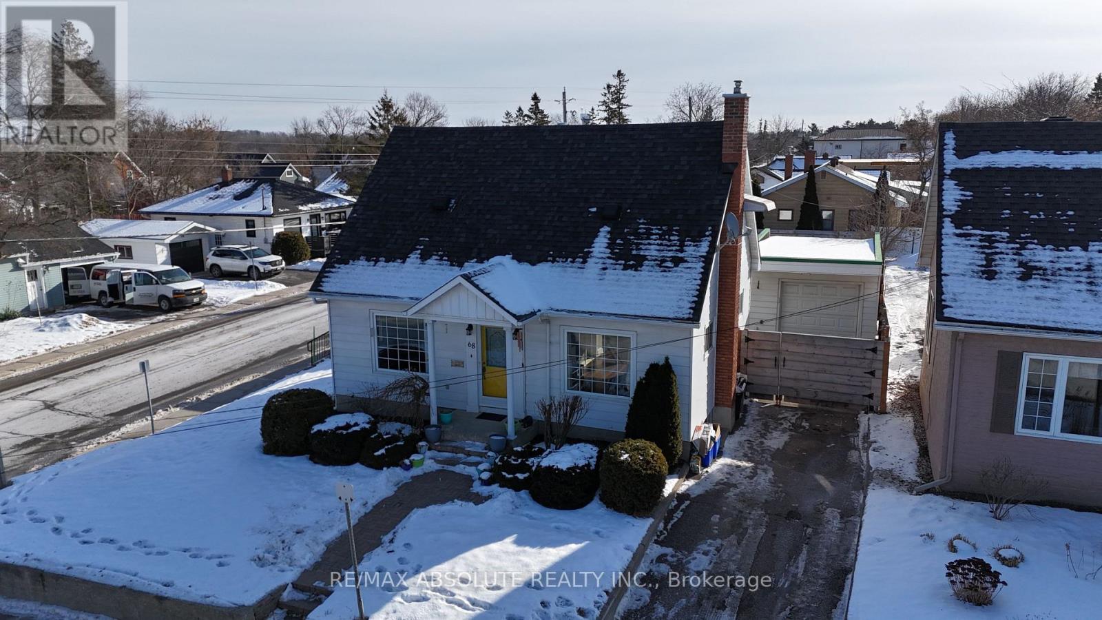 68 DANIEL STREET S, Arnprior, Ontario