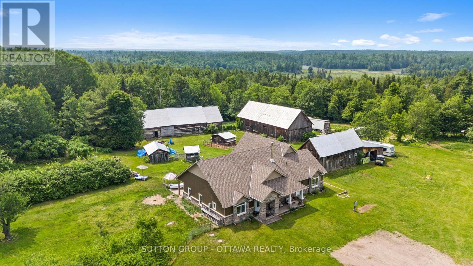 1448 WOITO STATION ROAD, Laurentian Valley, Ontario