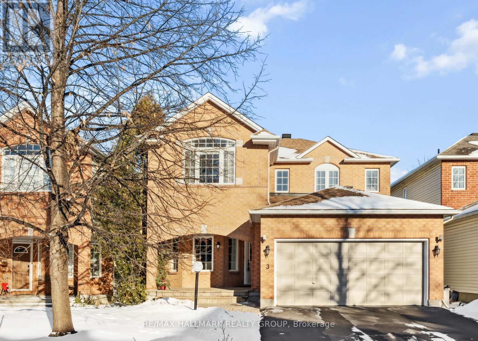 3 NORTH HARROW DRIVE, Ottawa, Ontario