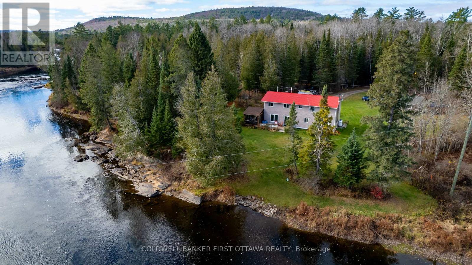 27 HARRISON TRAIL, Greater Madawaska, Ontario