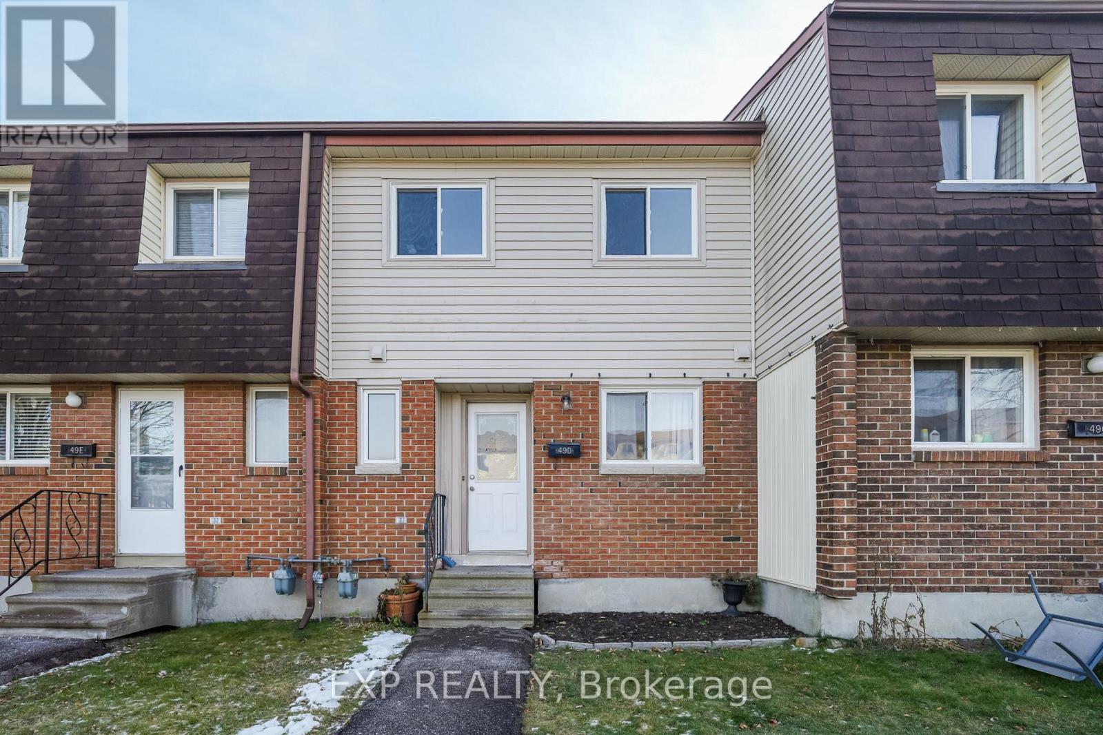 D - 49 FORESTER CRESCENT, Ottawa, Ontario