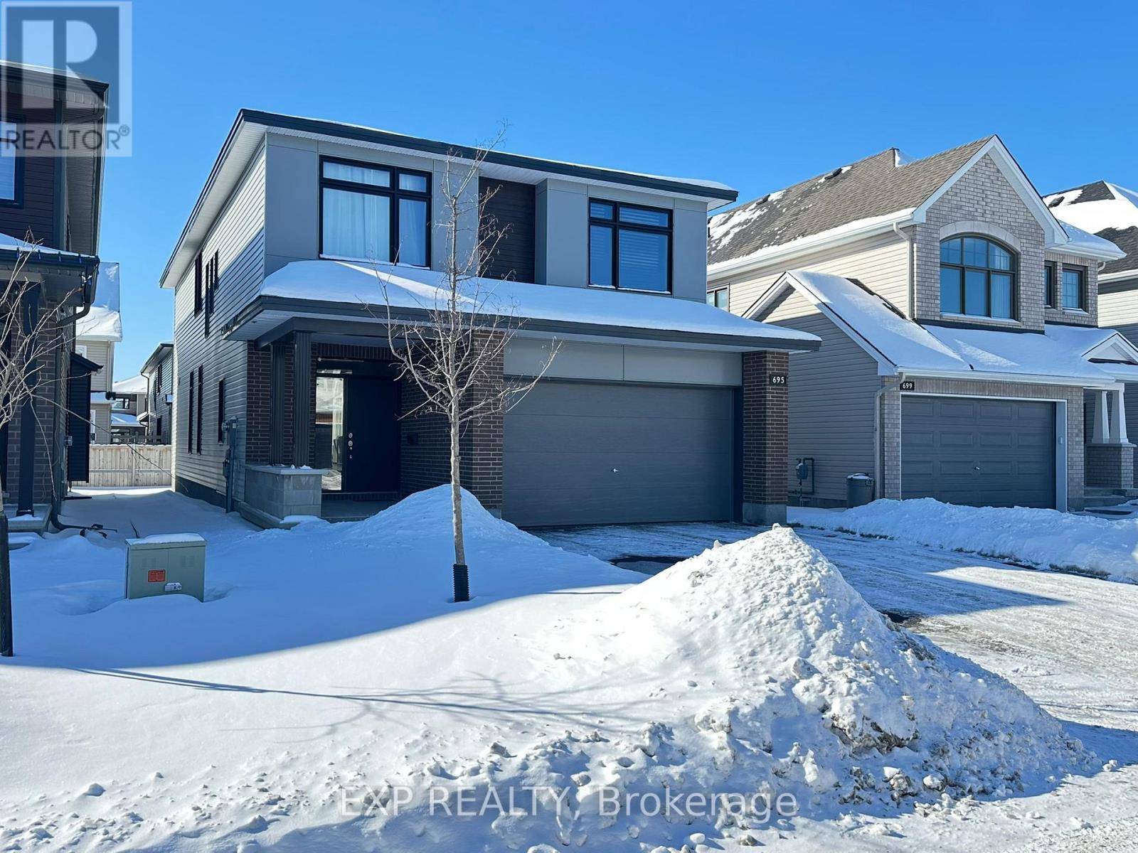 695 MOONFLOWER CRESCENT, Ottawa, Ontario