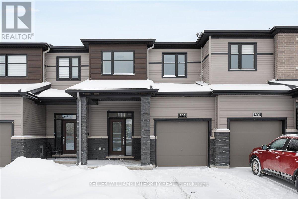 502 PROMINENCE WAY, Ottawa, Ontario