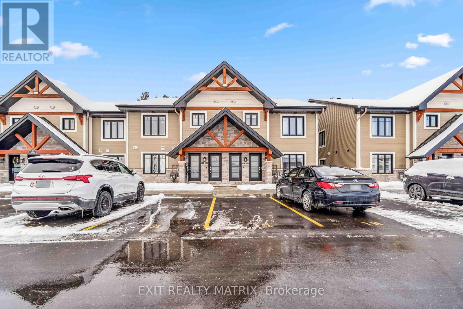 410 - 99 ST MORITZ TRAIL N, Russell, Ontario