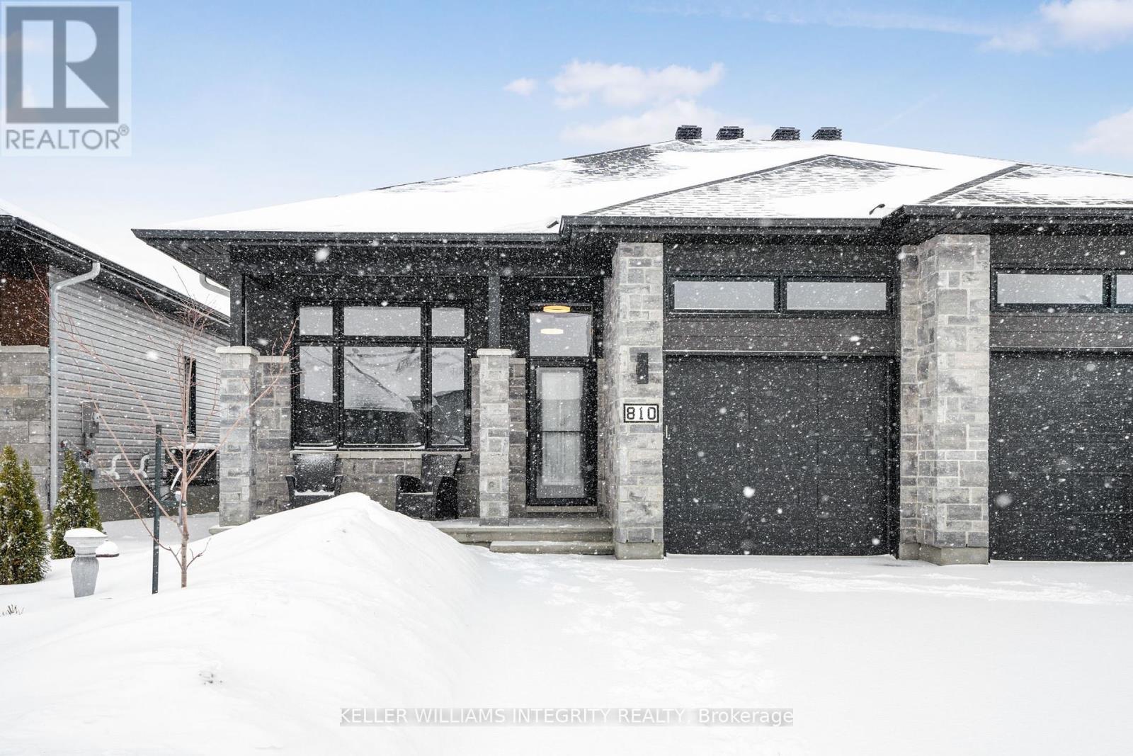 810 NAMUR STREET, Russell, Ontario