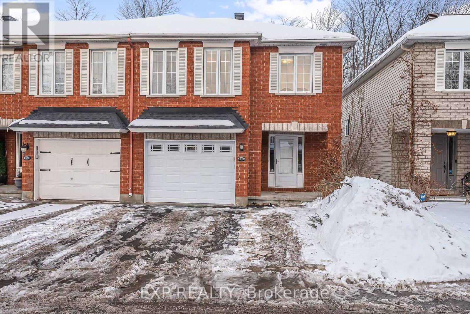 245 GLADEVIEW, Ottawa, Ontario