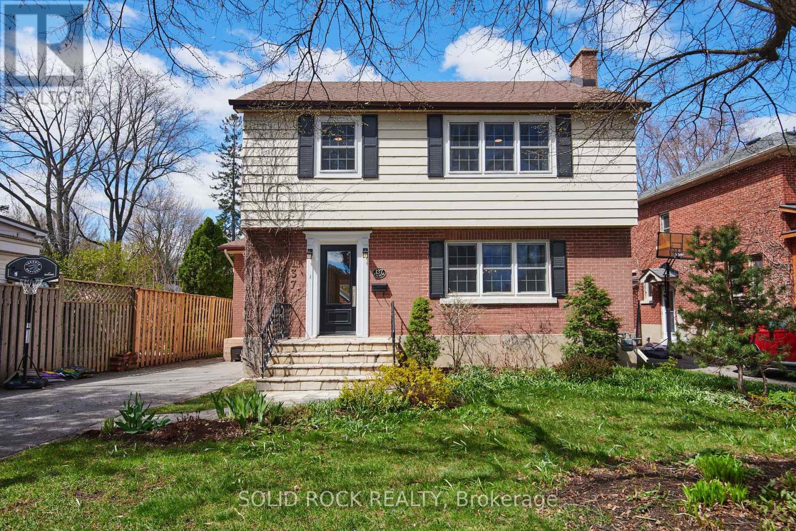 137 SOUTHERN DRIVE, Ottawa, Ontario