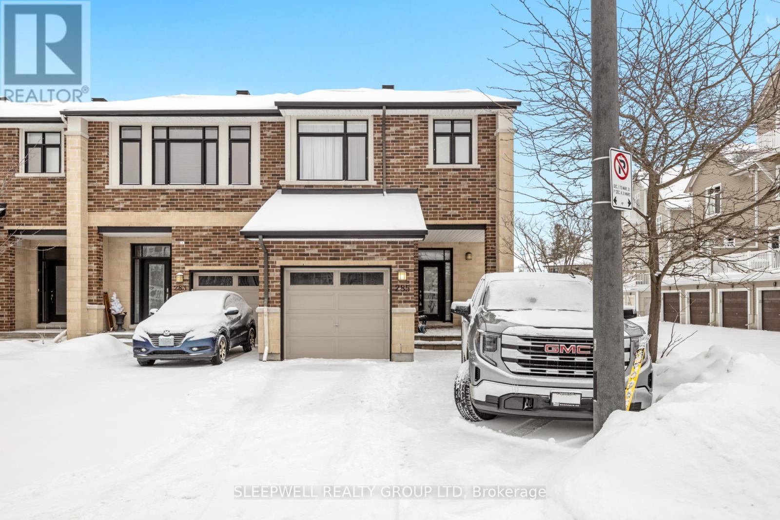 285 KINGHAVEN CRESCENT, Ottawa, Ontario