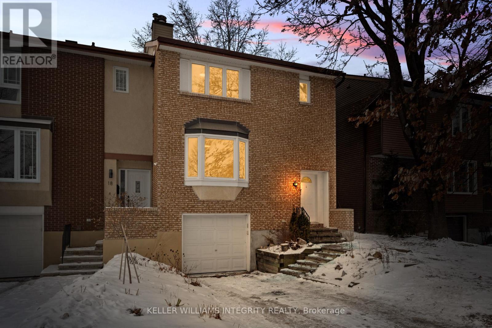 20 GILLESPIE CRESCENT, Ottawa, Ontario