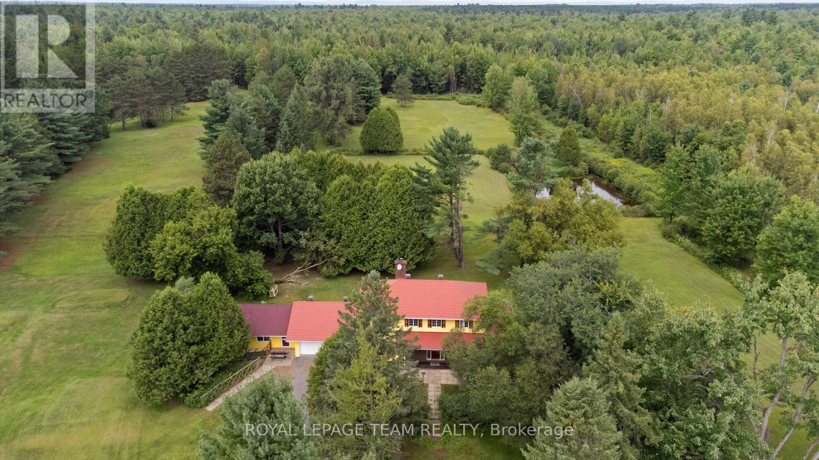 1831 COUNTY 2 ROAD, Alfred and Plantagenet, Ontario