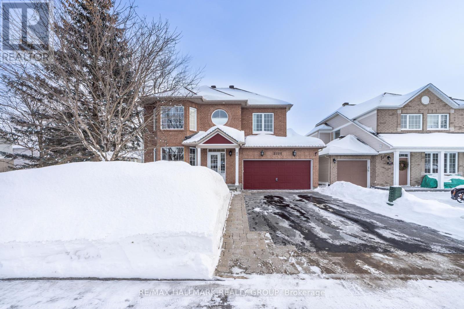 2220 DES GRANDS CHAMPS WAY, Ottawa, Ontario