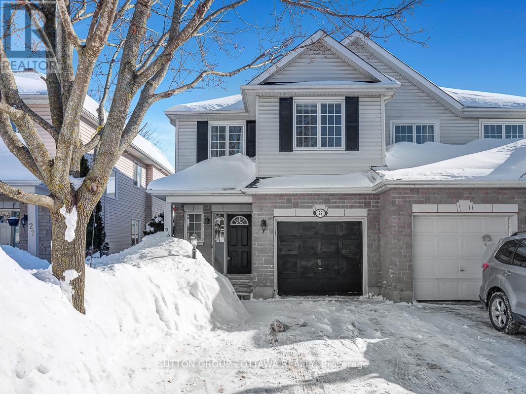 29 ALAMEDA WAY, Ottawa, Ontario