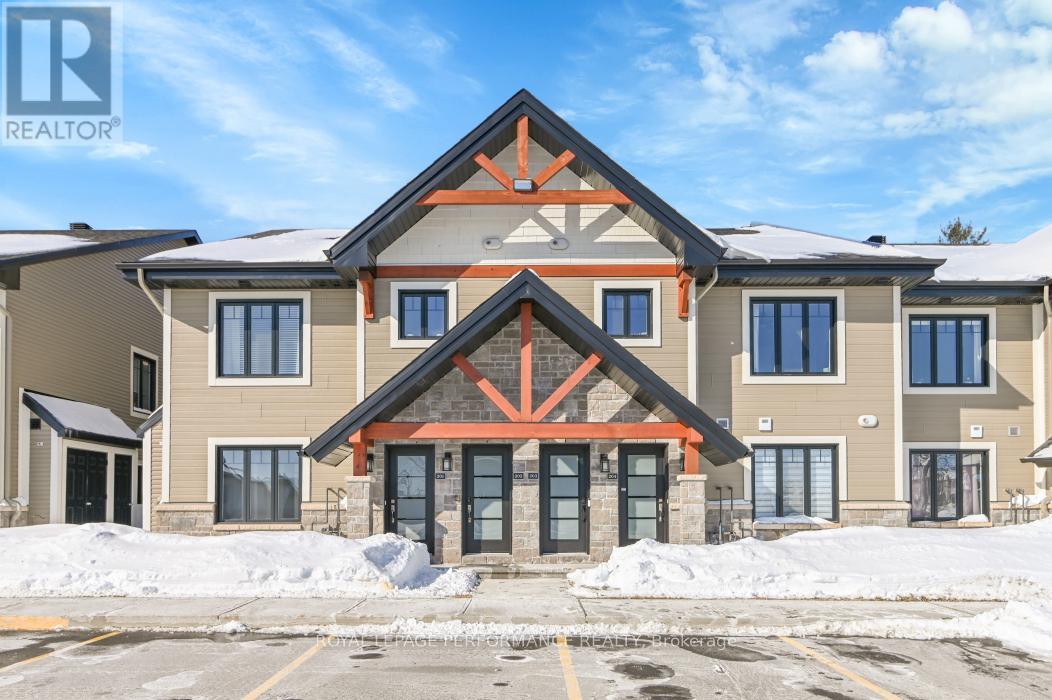 202 - 83 ST MORITZ TRAIL, Russell, Ontario