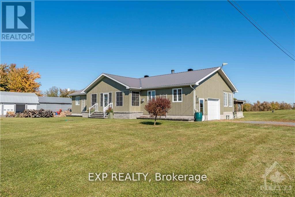 4883 2ND LINE ROAD, South Glengarry, Ontario