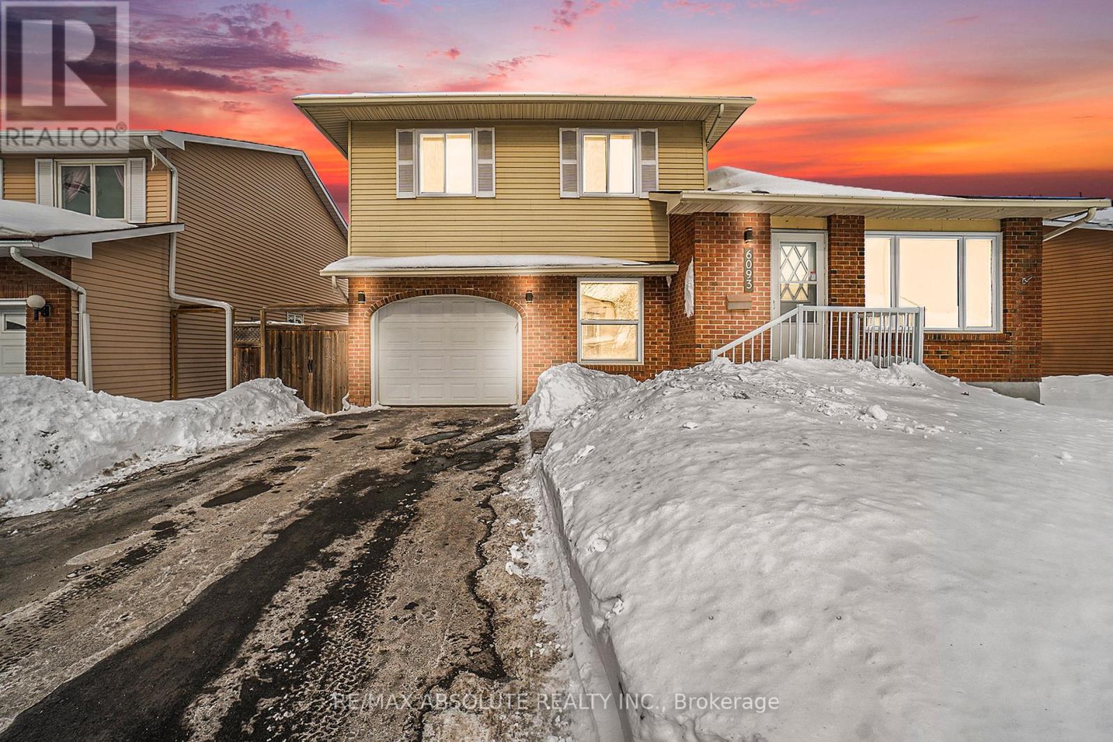 6093 VINEYARD DRIVE, Ottawa, Ontario