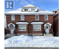 128 & 130 BAYSWATER AVENUE, Ottawa, Ontario