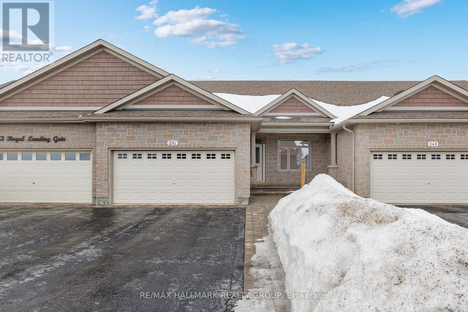 251 ROYAL LANDING GATE, North Grenville, Ontario