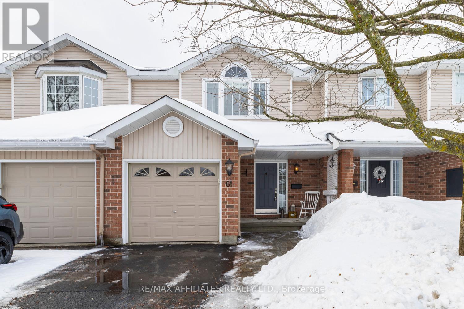 61 WHALINGS CIRCLE, Ottawa, Ontario