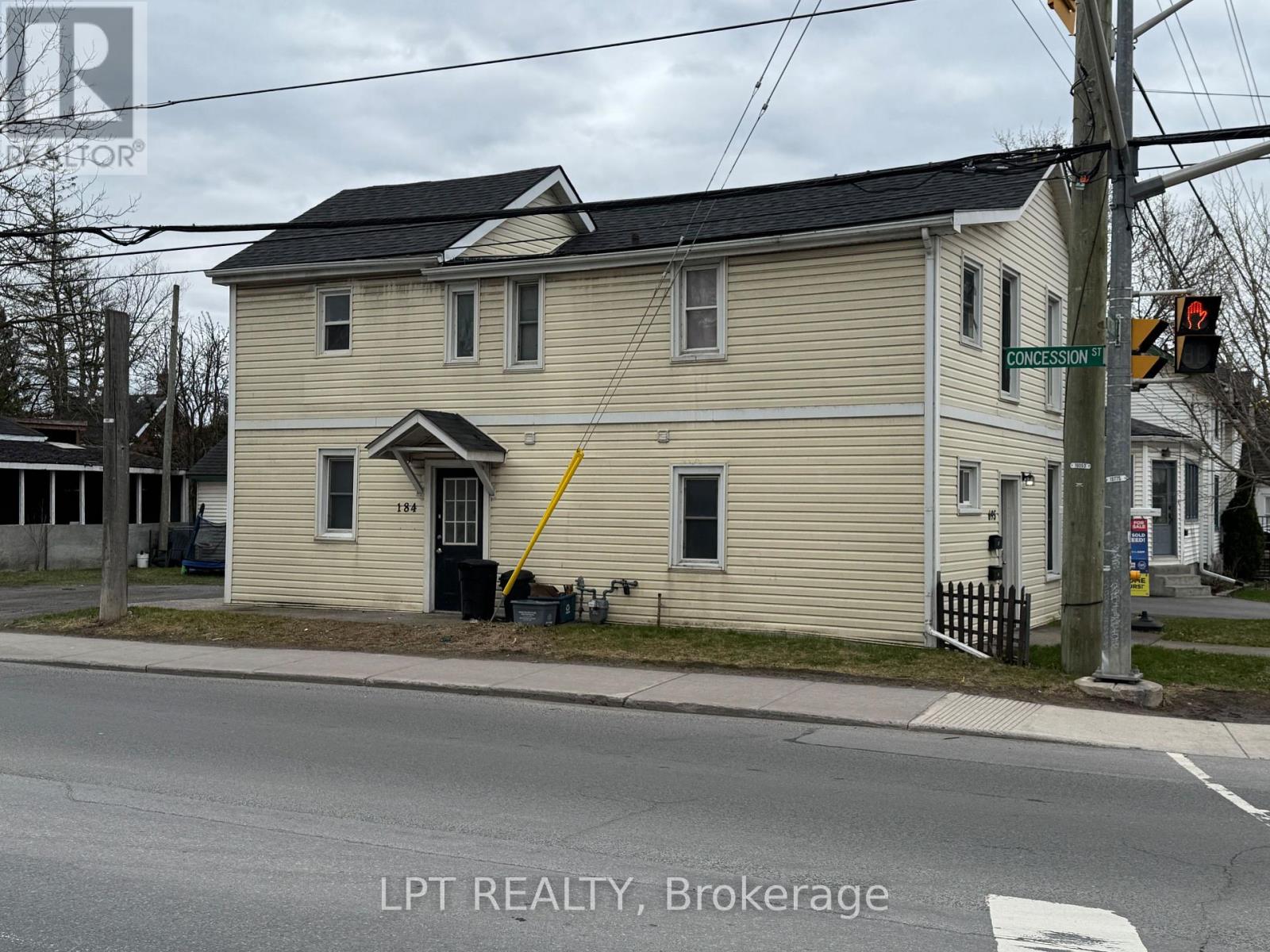 695 VICTORIA STREET, Kingston, Ontario