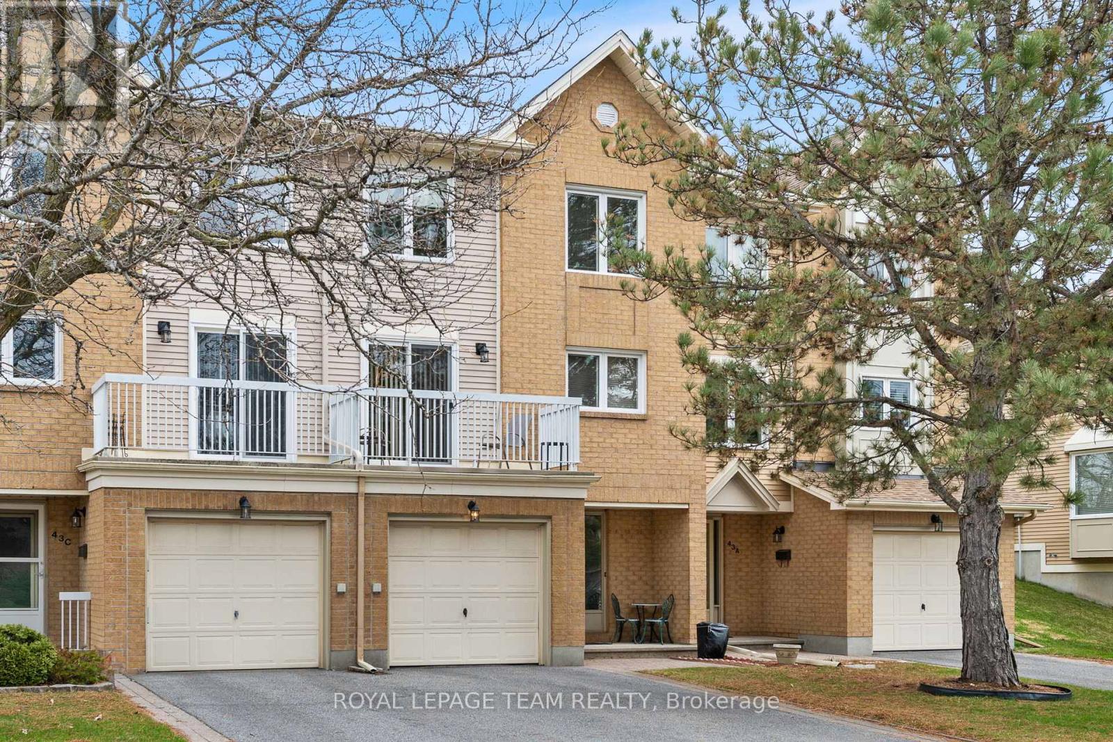 43B FABLE STREET, Ottawa, Ontario