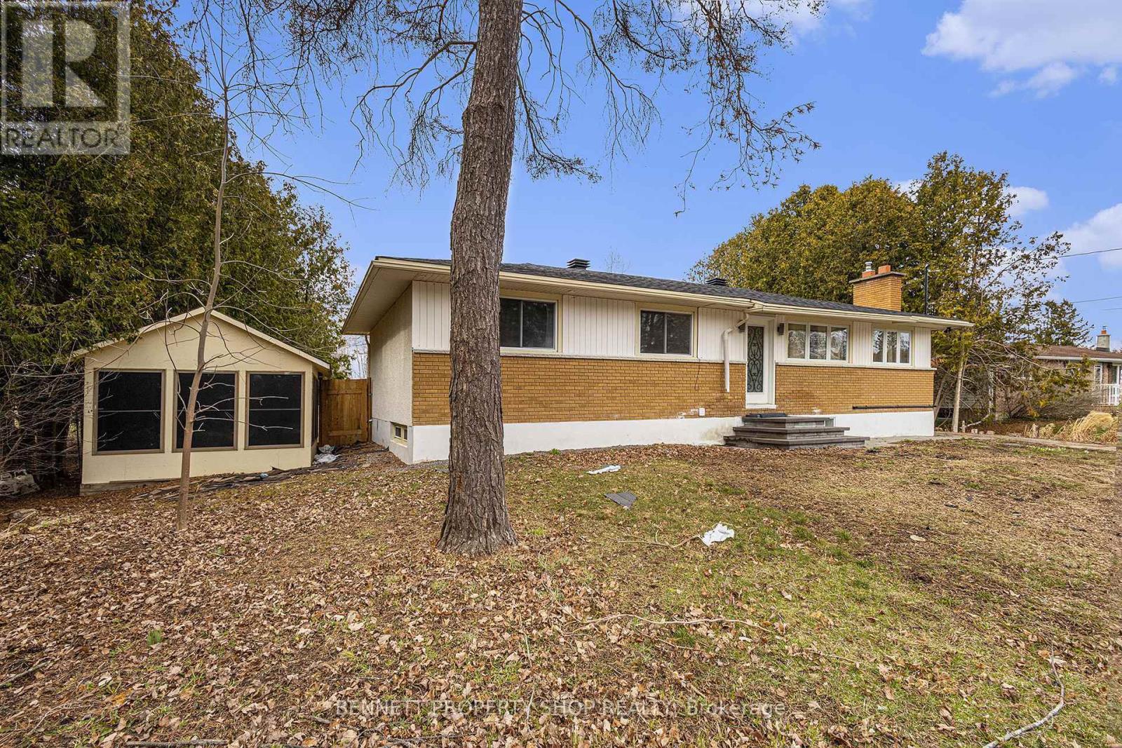 6723 CEDAR ACRES DRIVE, Ottawa, Ontario