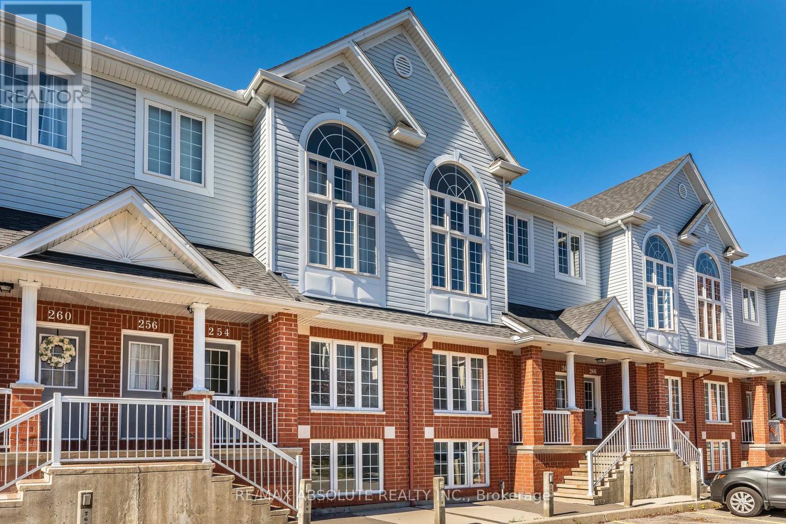 250 GERSHWIN, Ottawa, Ontario
