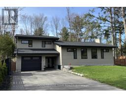 9 BURNBANK STREET, Ottawa, Ontario