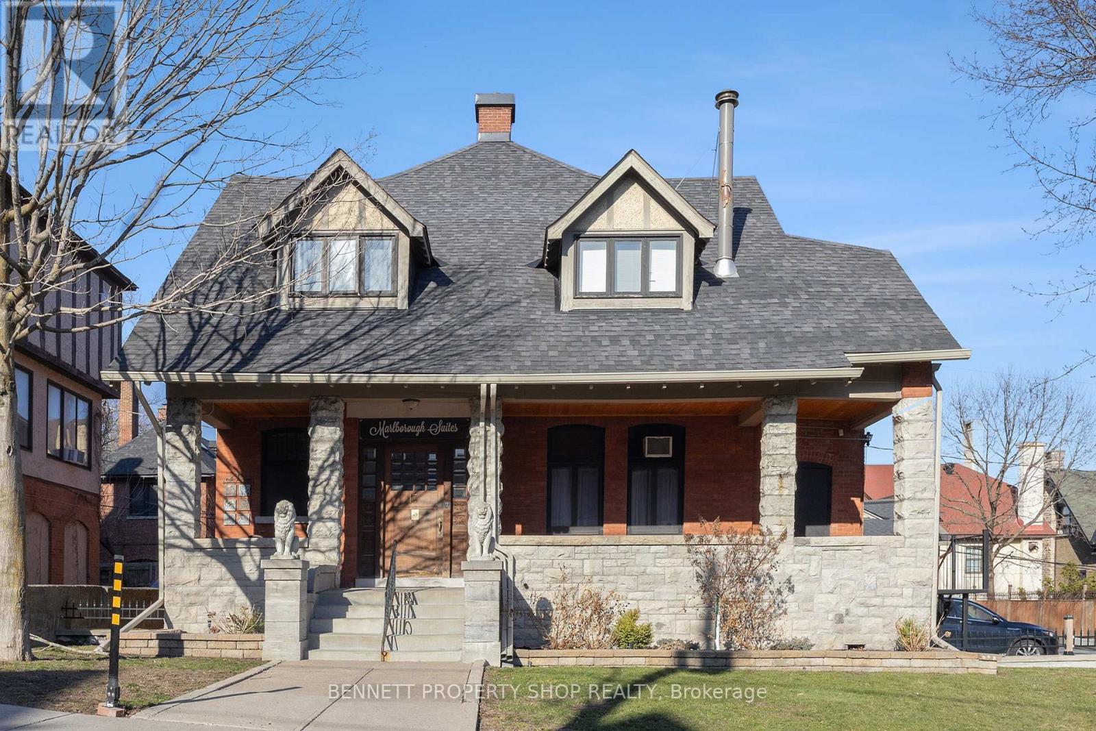 17 MARLBOROUGH AVENUE, Ottawa, Ontario