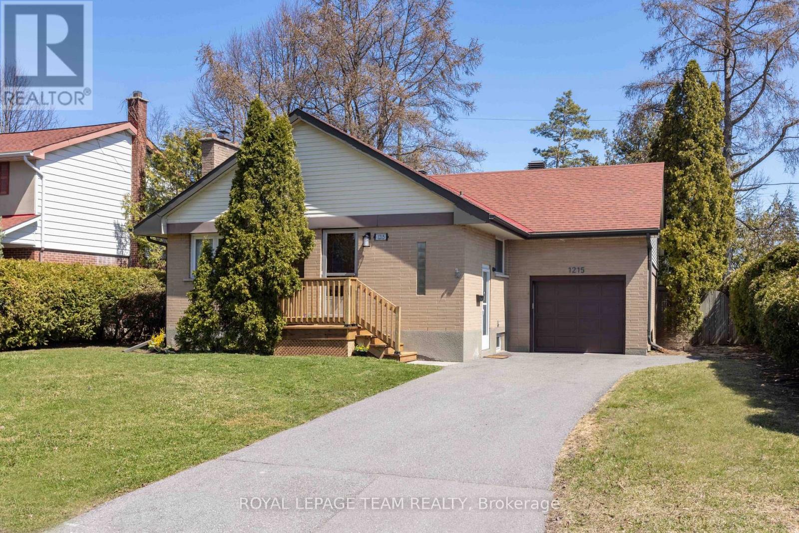 1215 AGINCOURT ROAD, Ottawa, Ontario