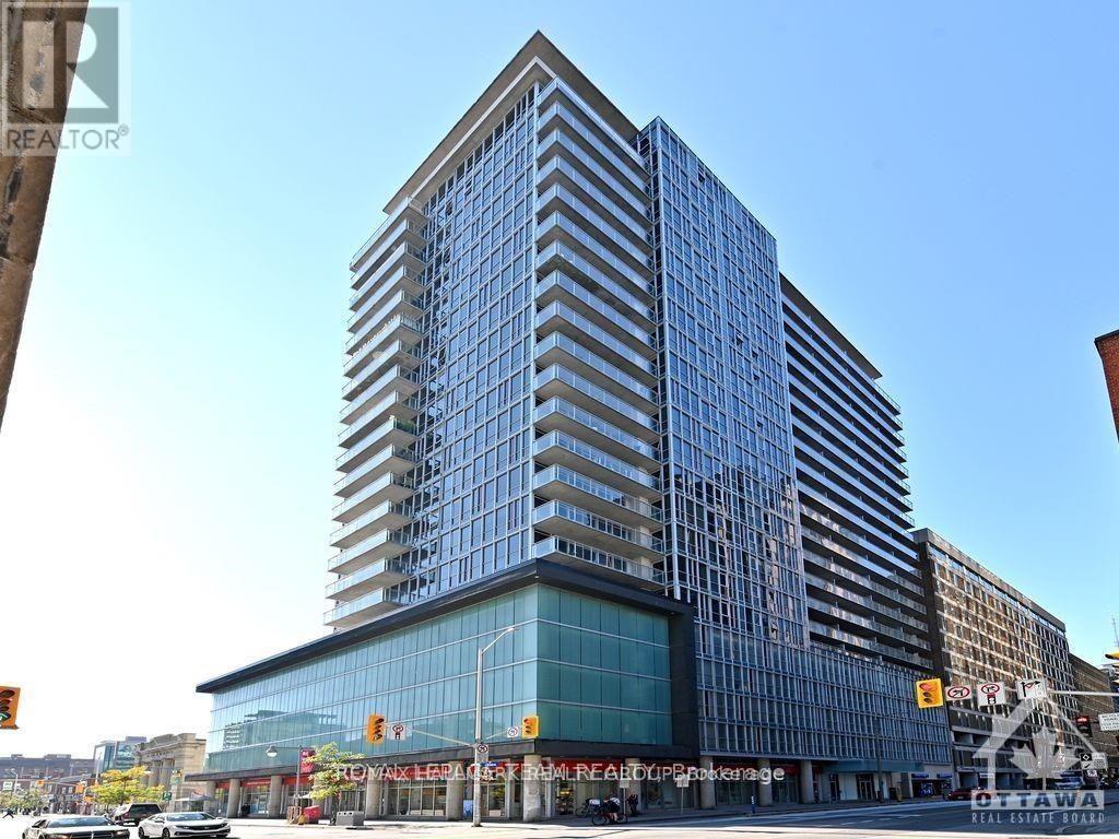 1705 - 324 LAURIER AVENUE W, Ottawa, Ontario
