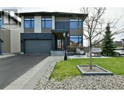 652 BRIDLEGLEN CRESCENT, Ottawa, Ontario